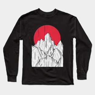 The red sun and the mountains Long Sleeve T-Shirt